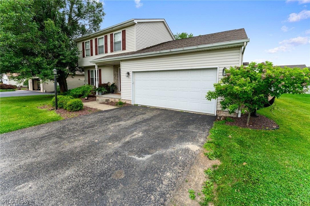 Carrousel Corners 1 - Residential