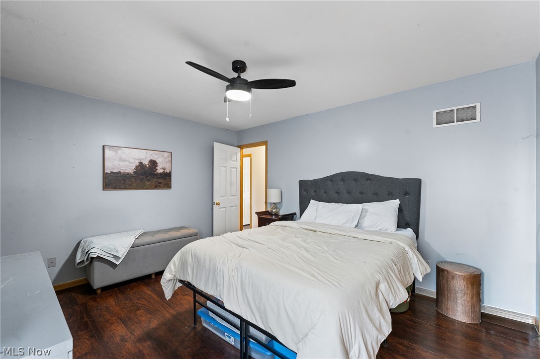 Carrousel Corners 1 - Residential