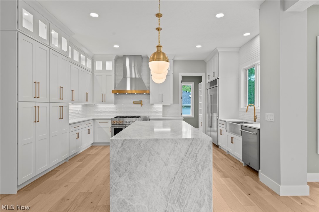 Shaker Country Estate 32 - Residential