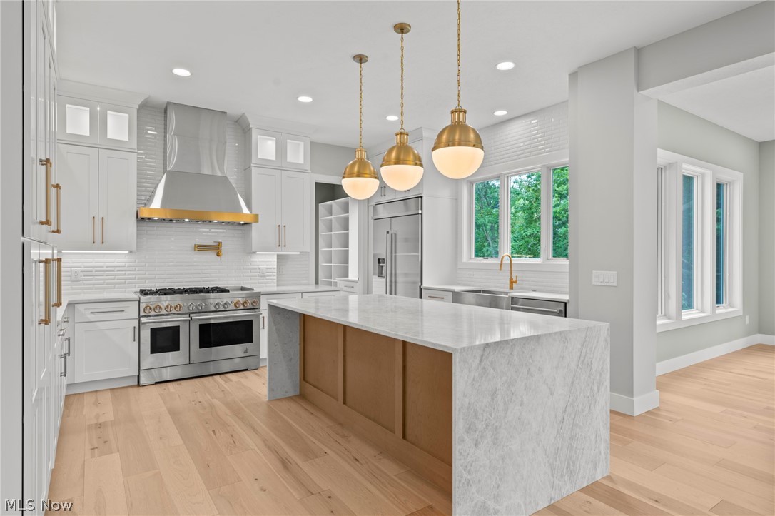 Shaker Country Estate 32 - Residential