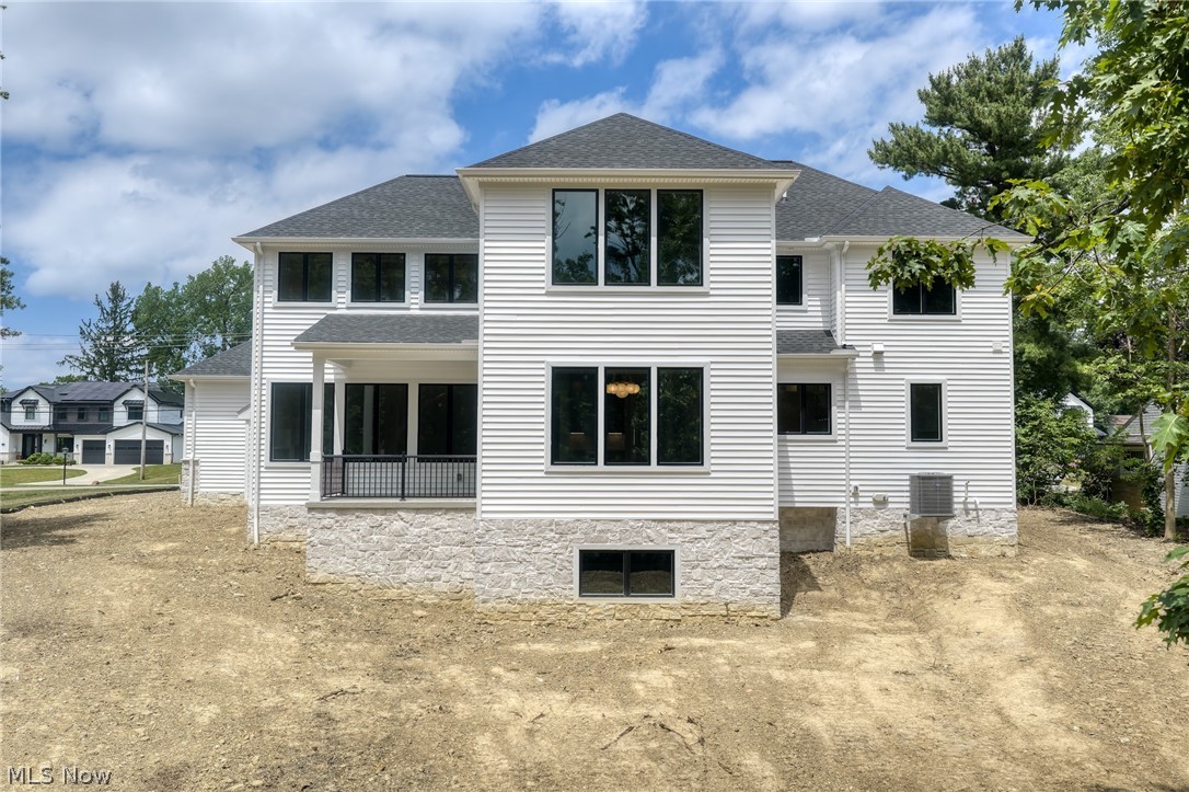 Shaker Country Estate 32 - Residential