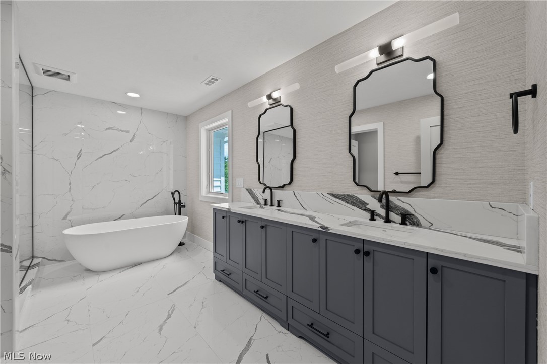 Shaker Country Estate 32 - Residential