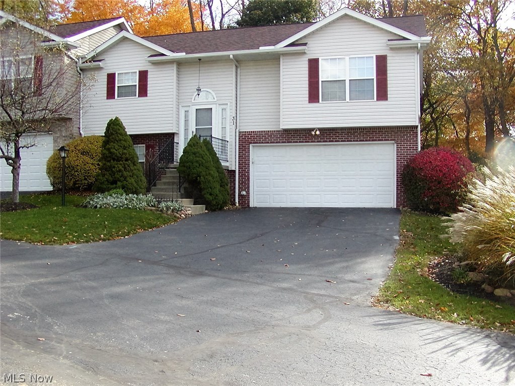 River Ridge Condominium - Residential