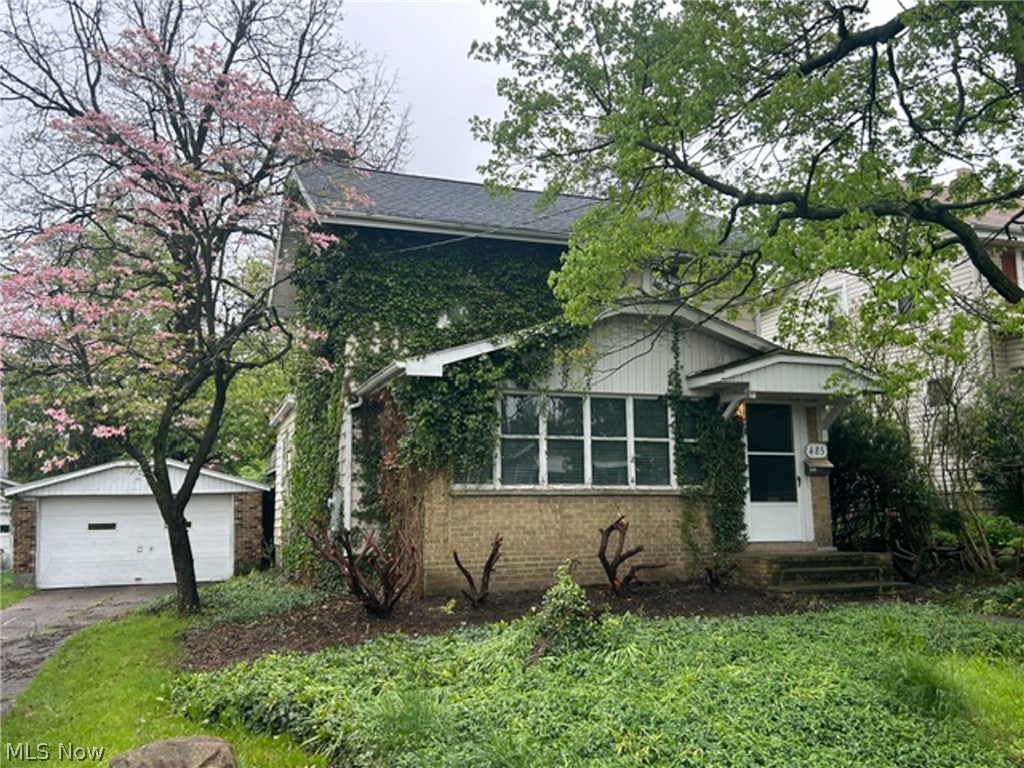 2-Story Home & Garage. Goodyear Hts. - Live Onsite Auction with Online Bidding. All sells to settle The Charley Hardesty Estate, Summit Co. case #ES 2026 00258. ONLINE BIDDING BEGINS THURSDAY, MAY 28, 2026, AT 9:00 AM, AND AUCTION LIVE ON-SITE BIDDING WILL BEGIN FRIDAY, MAY 29, 2026, AT 12:30 PM. Charming Goodyear Hts. opportunity. Longtime ownership property with lots of potential! This two-story colonial home offers a great opportunity for investors, renovators, or owner-occupants. Built in 1928, the home features approximately 1,044 sq. ft. with 2 good-size bedrooms, 1 full bath, living room, dining room, kitchen, full basement, forced-air gas heat, aluminum/vinyl exterior, enclosed front porch, and concrete back patio with public water and sewer. One-car detached garage. Convenient location in a quiet neighborhood, near Seiberling School. Home needs updates and repairs, but offers excellent potential for rental income, resale, or personal residence. Some updates include vinyl replacement windows, roof, HVAC, and electric panel. Summit County parcel #68-21378. Half-year taxes $795.41. City lot size 50x150. The home will be open for viewing on auction day, starting at 11:00 AM.