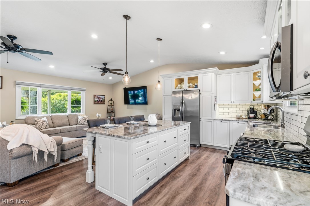 Plymouth Knolls - Residential