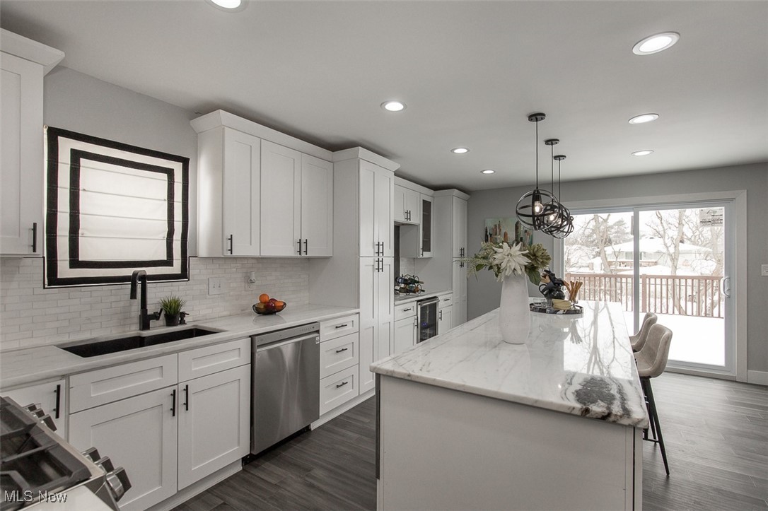 Cape Cod Estates - Residential