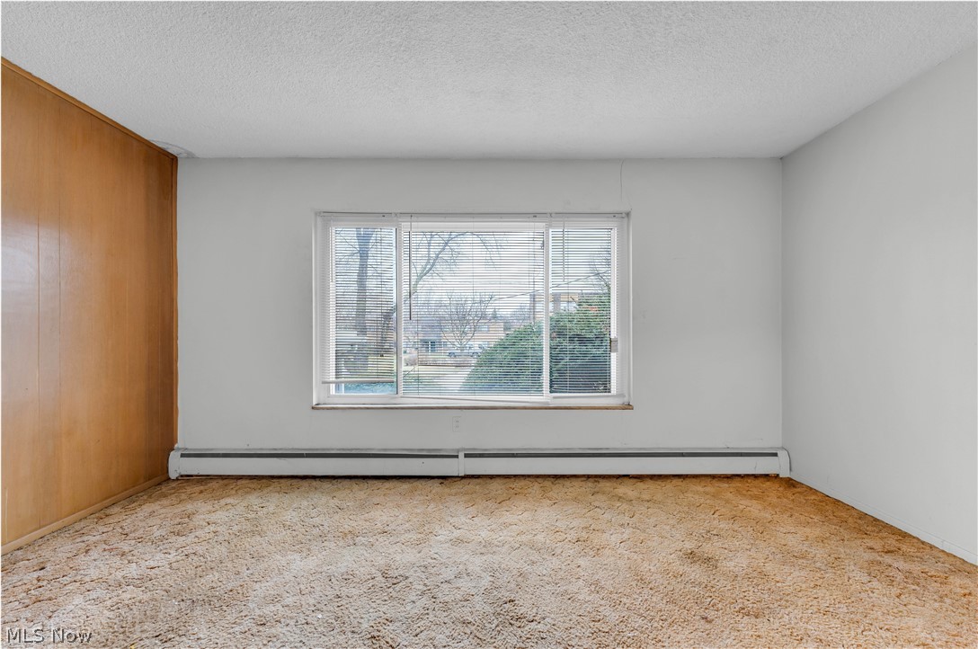 David G Kangessers Dakan 15 - Commercial Sale