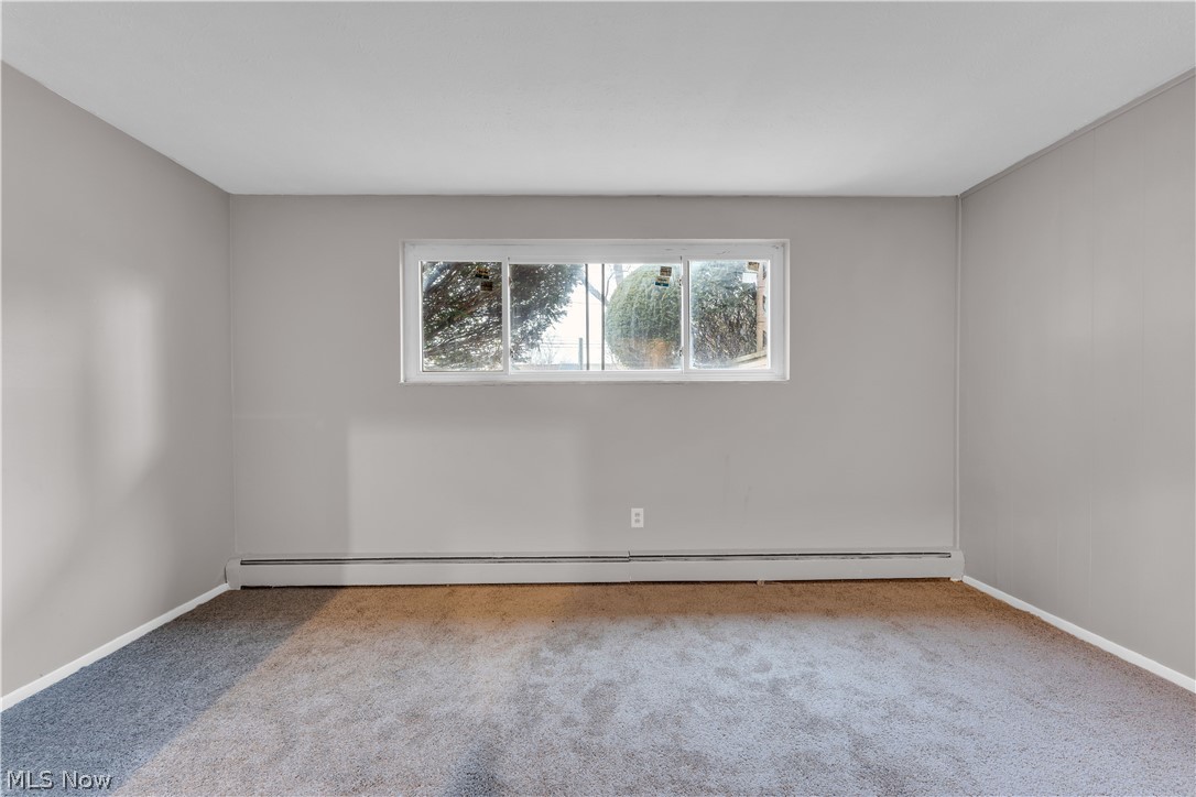David G Kangessers Dakan 15 - Commercial Sale