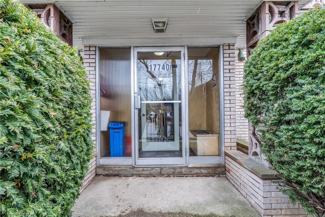 David G Kangessers Dakan 15 - Commercial Sale