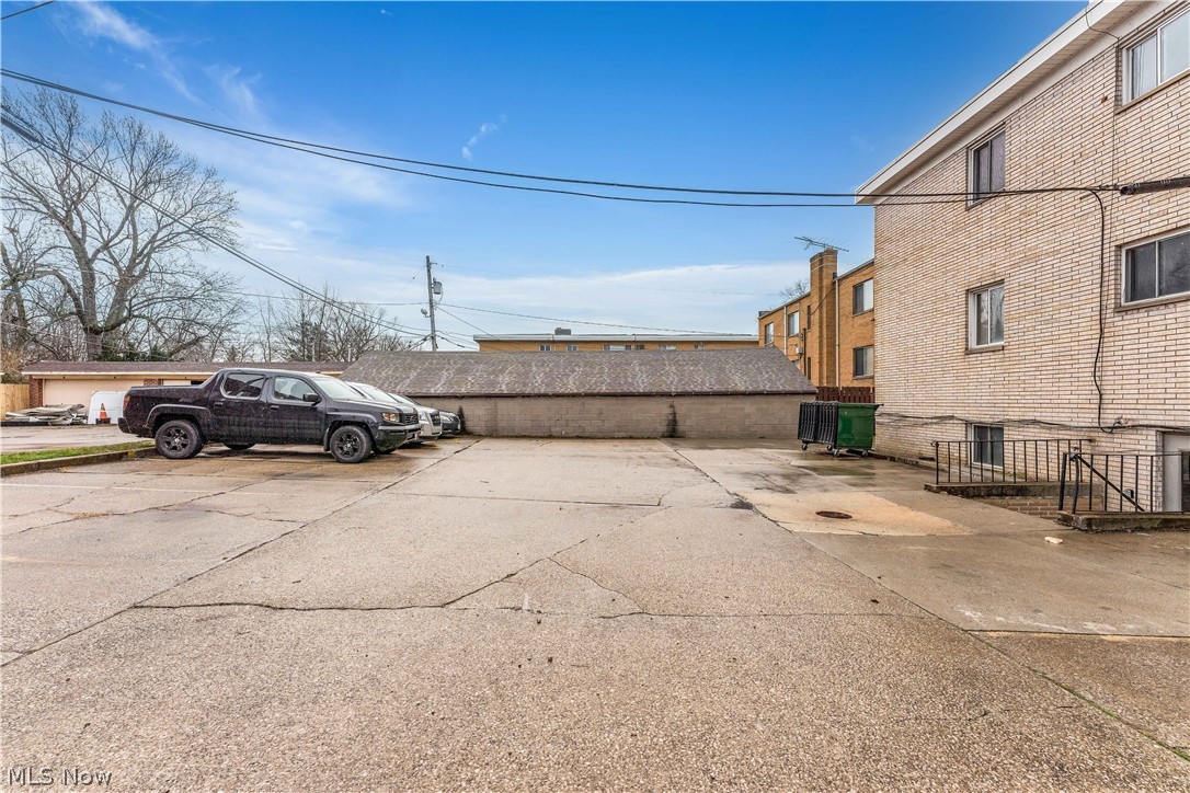 David G Kangessers Dakan 15 - Commercial Sale