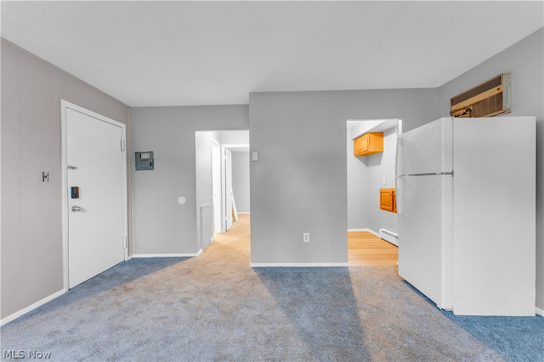David G Kangessers Dakan 15 - Commercial Sale