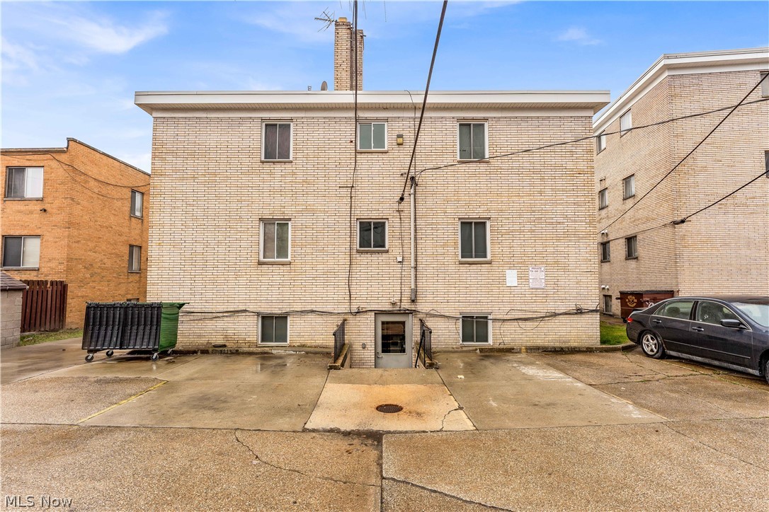 David G Kangessers Dakan 15 - Commercial Sale