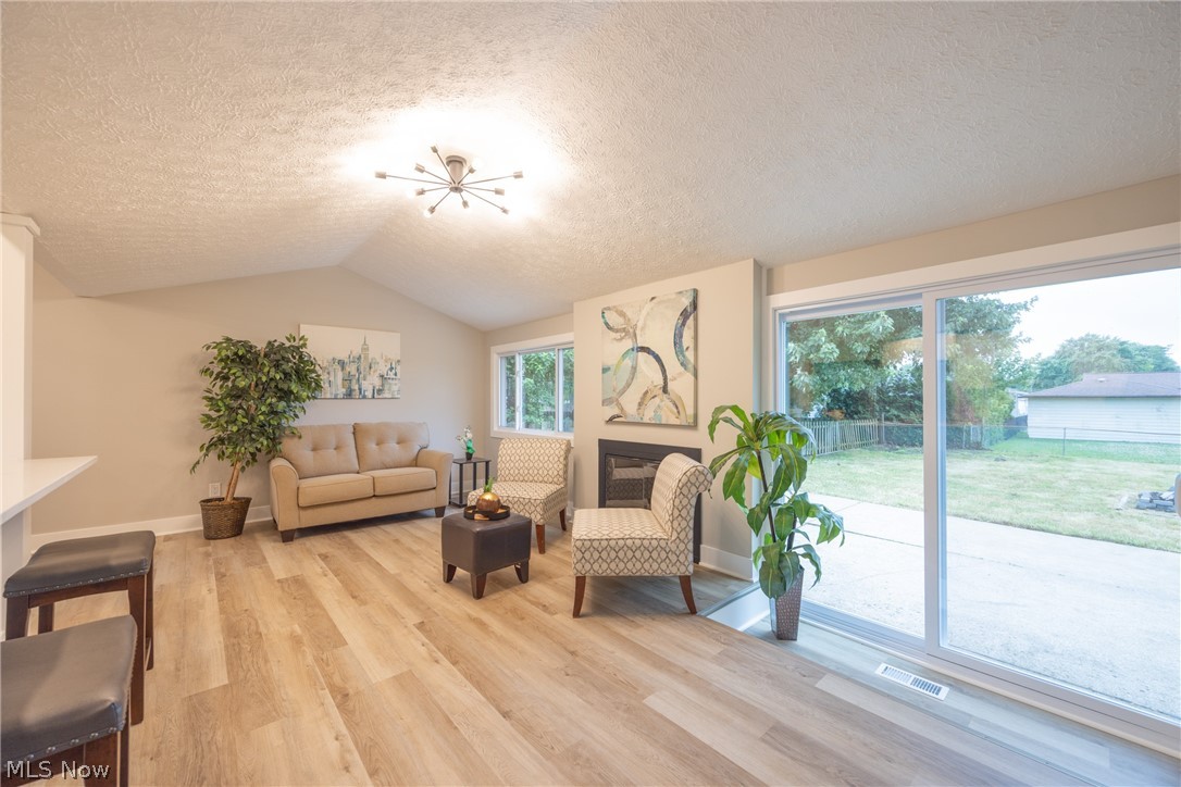 Eastlake Estates 01 - Residential