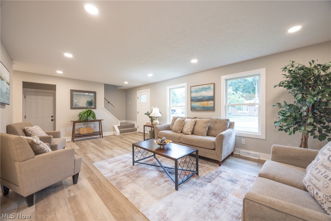 Eastlake Estates 01 - Residential