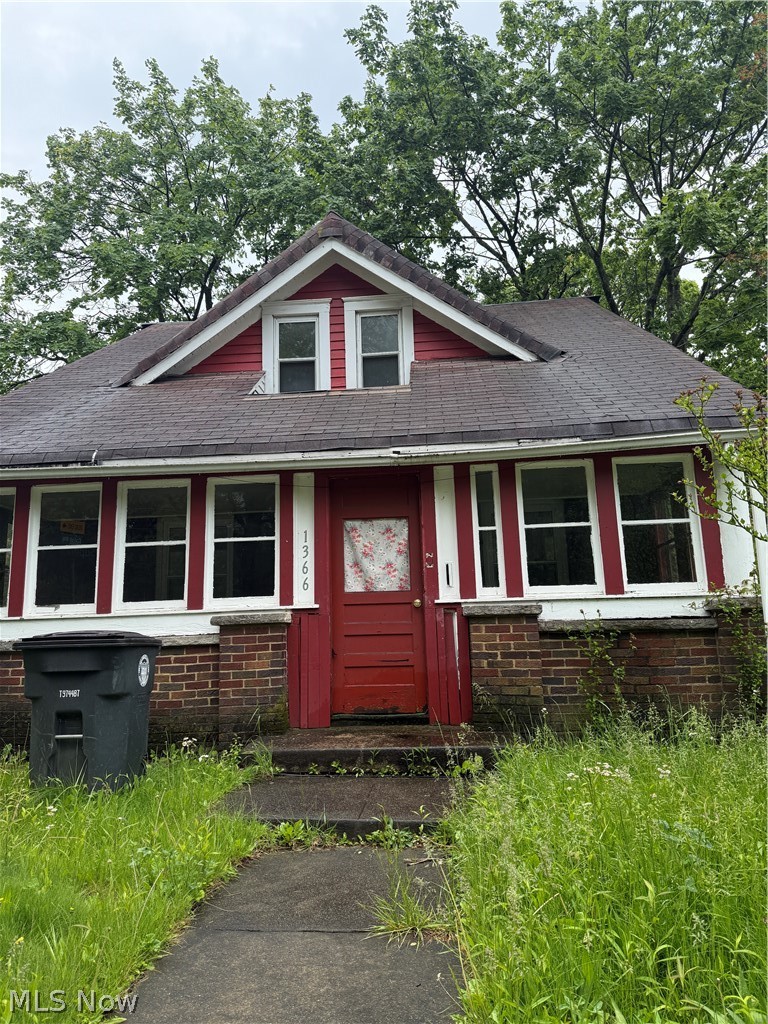 Great investment opportunity in the heart of Akron. This three bedroom 1.5 bath is vacant and move in ready. Updated floors and freshly painted.