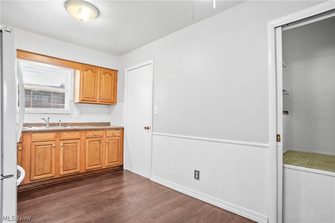 East Market Acres - Residential Income