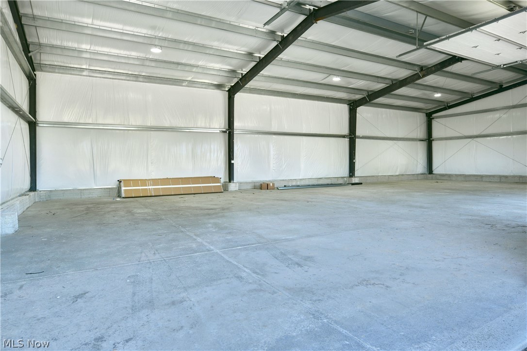 Lakewood Acres - Commercial Lease