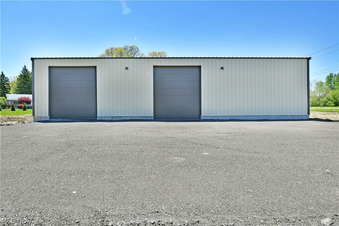 Lakewood Acres - Commercial Lease