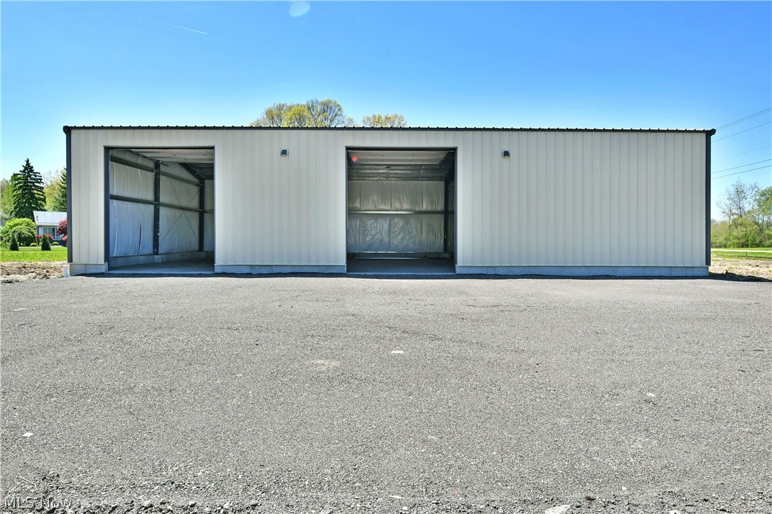 Lakewood Acres - Commercial Lease