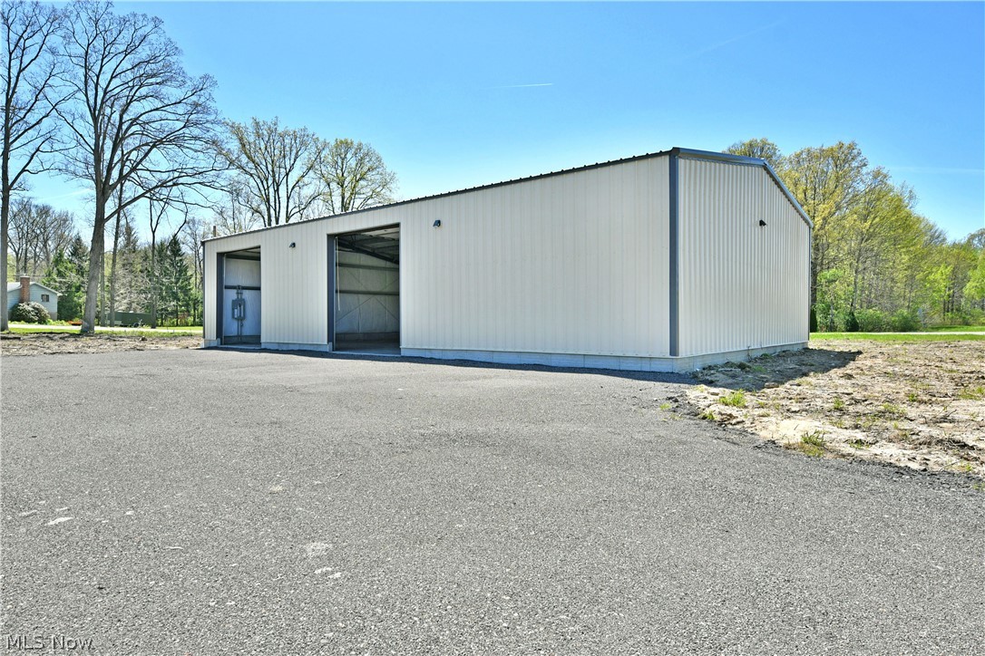 Lakewood Acres - Commercial Lease