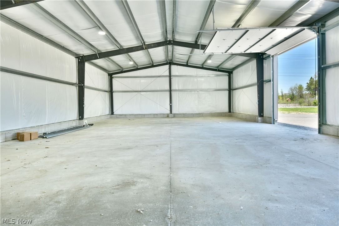 Lakewood Acres - Commercial Lease