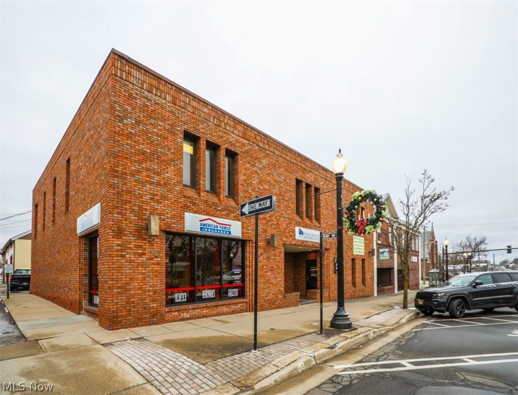 Ravenna - Commercial Lease