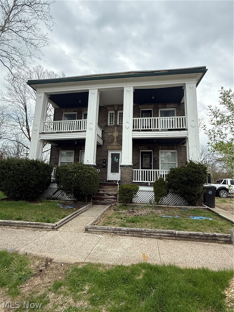 Rare investment opportunity in the historic Ansel Road area! This solid, all-brick 6-unit building is fully occupied, providing immediate cash flow from day one. Significant value-add potential with a mechanical setup designed for low owner overhead: each unit features its own furnace, allowing tenants to pay their own heating costs. Located just minutes from University Circle, the Cleveland Clinic, and Case Western Reserve University. Whether you're looking to buy and hold or perform strategic updates, this 7,410 sq. ft. masonry classic is a staple for any portfolio. Sold as-is. Don't miss out on a turn-key income generator in a rapidly developing corridor!