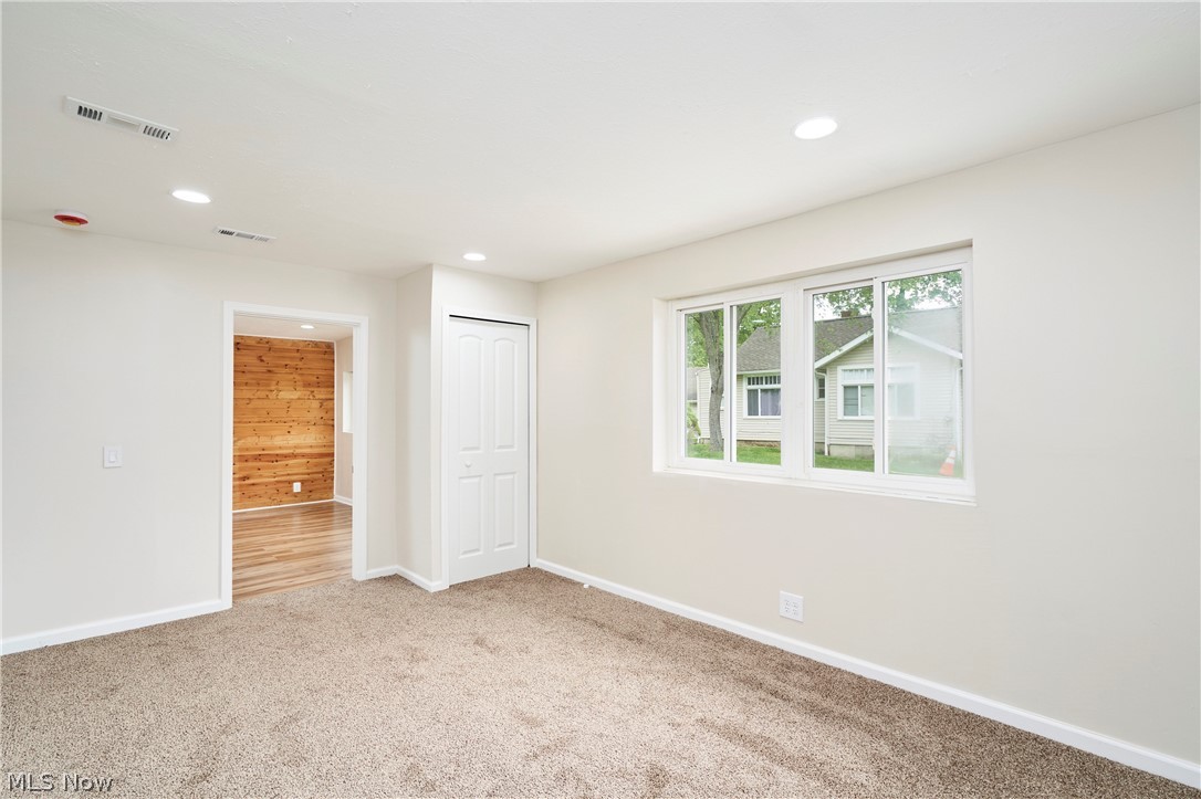 Caston - Residential