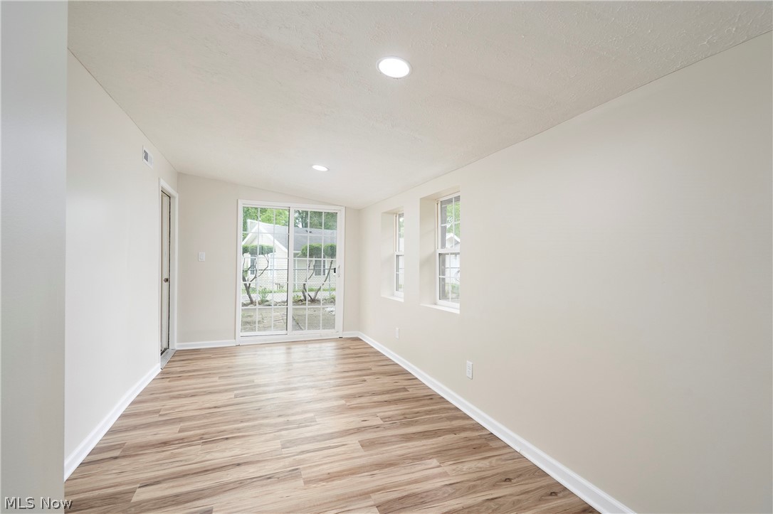 Caston - Residential