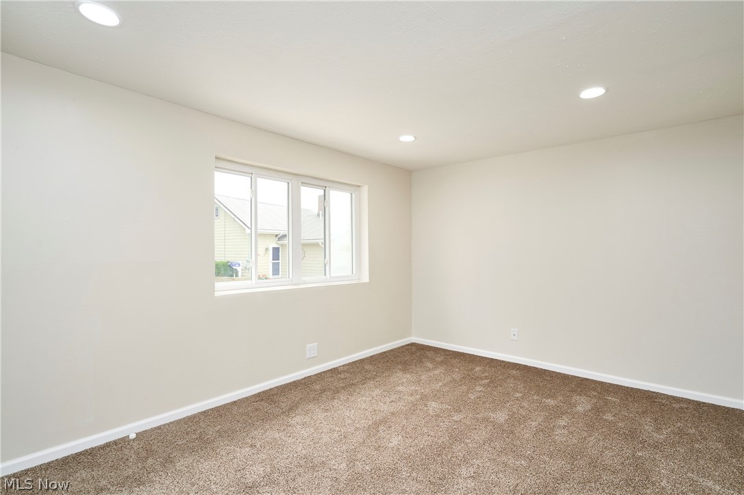 Caston - Residential