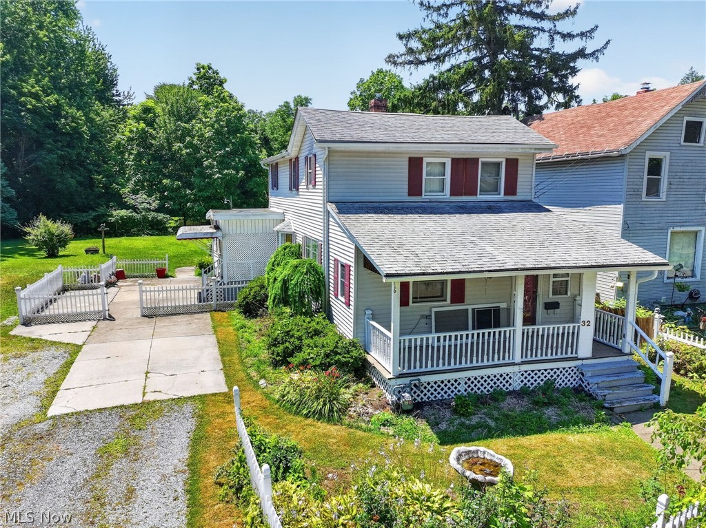 Opportunity awaits at 32 Water Street in Geneva! This well-maintained 3-bedroom, 2-bath home offers comfortable living with plenty of space both inside and out. Whether you're a first-time homebuyer, looking to downsize, or searching for your next investment property, this home checks all the boxes.
The functional floor plan provides room for everyday living and entertaining, while the spacious yard offers endless possibilities for outdoor enjoyment. A standout feature is the detached shed with electricity, perfect for a workshop, hobby space, extra storage, or your next DIY project.
Conveniently located near downtown Geneva, schools, shopping, restaurants, parks, and just minutes from Lake Erie and Ohio's renowned Wine Country, you'll enjoy the perfect balance of small-town charm and nearby amenities.
Homes offering this combination of space, versatility, and value don't last long. Schedule your private showing today and discover everything 32 Water Street has to offer!