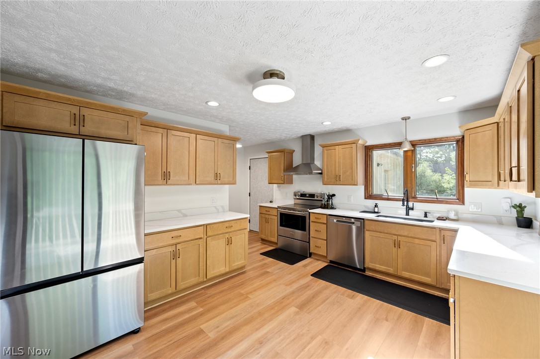 Hoover Lake Heights - Residential