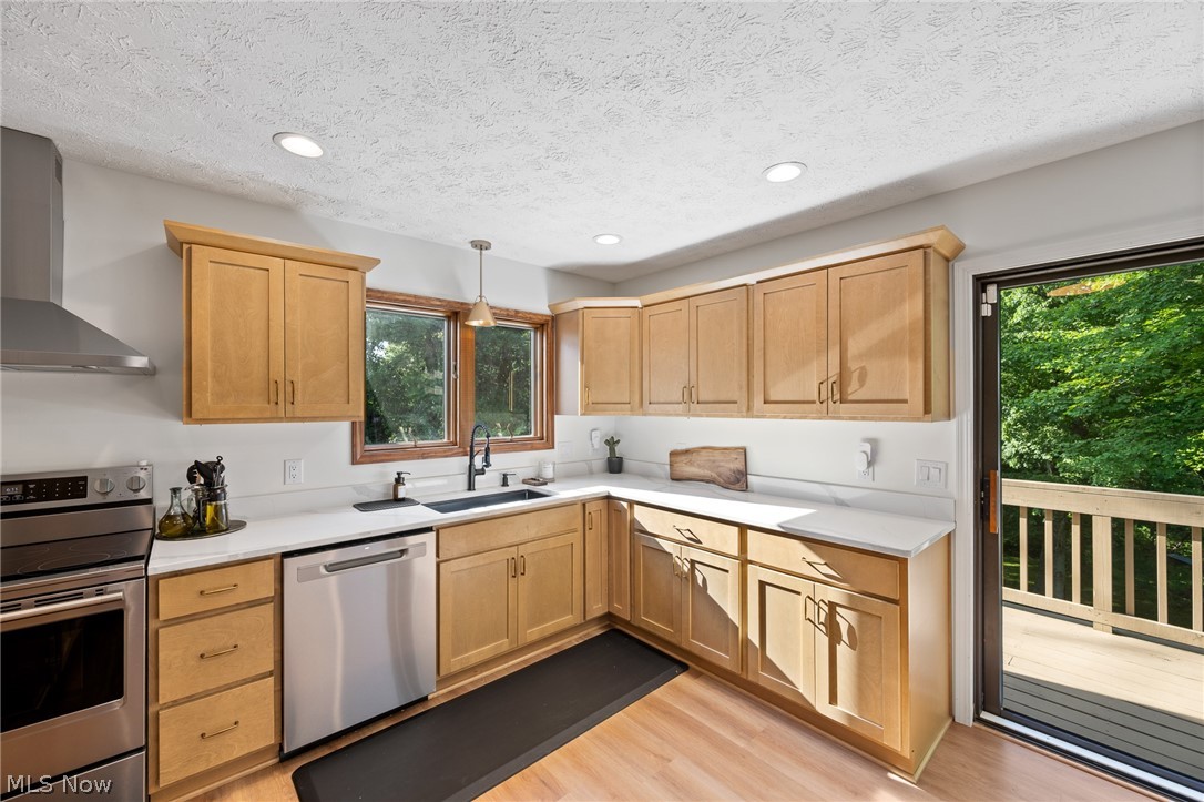 Hoover Lake Heights - Residential