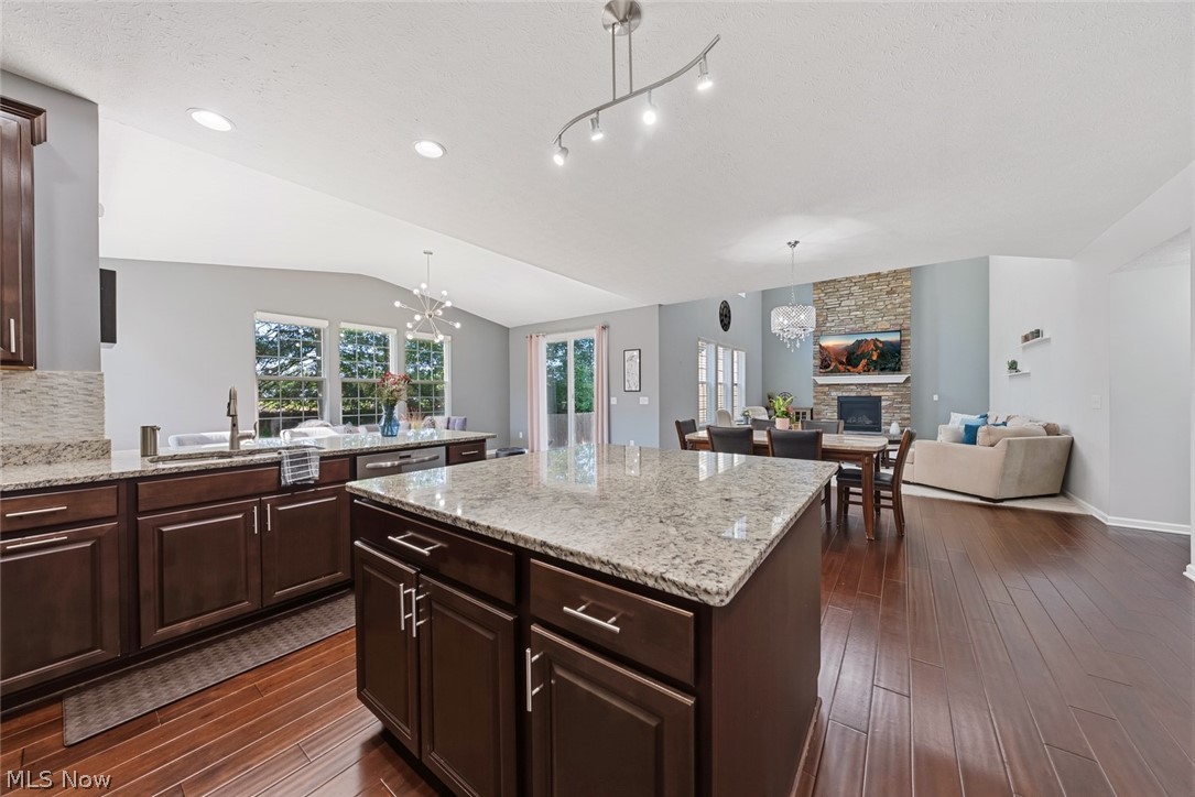 Belden Pointe - Residential