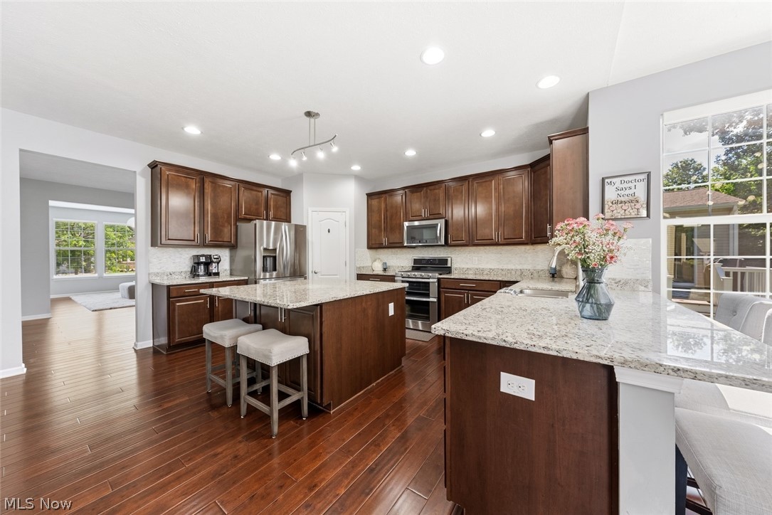 Belden Pointe - Residential