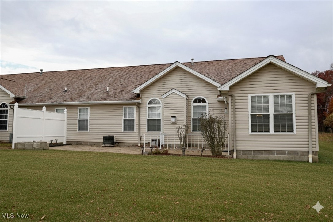 Country Mdws Lk Condo - Residential