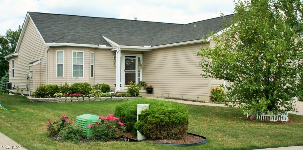 Three Bedroom Meadow Lakes ranch with possible two more bedroom with bathroom and family room in lower level.Three Bedroom Meadow Lakes ranch with possible two more bedroom and family room in lower level.  Sun room off of dining area that leads to reworked large rear deck with Sun Setter awning. New sump pump and insulation.
