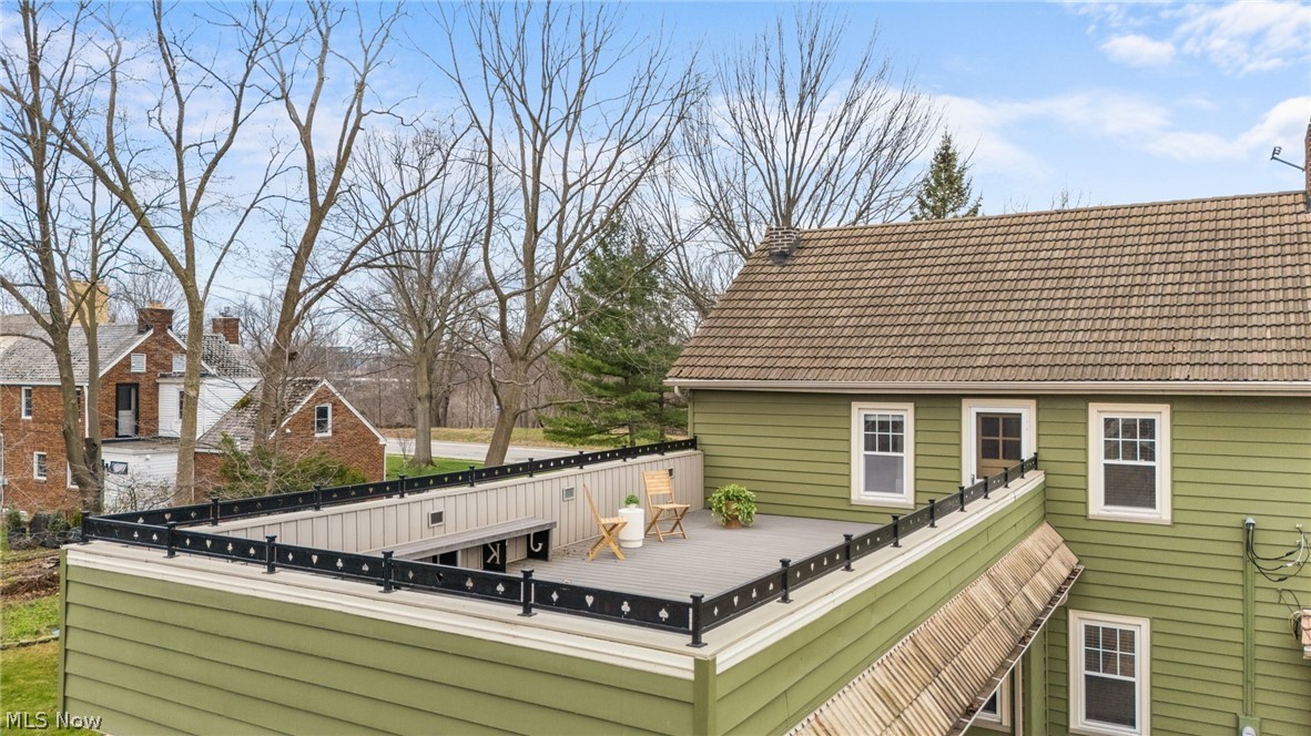 Commonwealth Realty & Bldg Co - Residential
