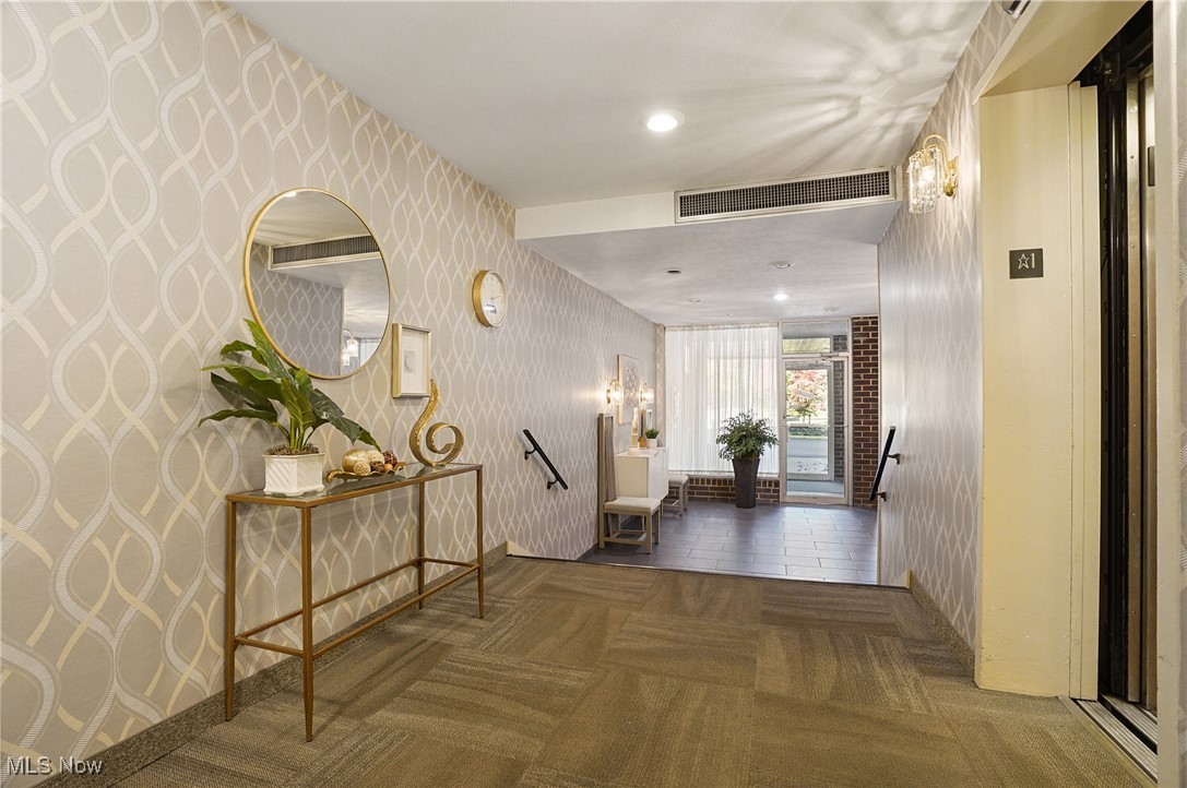 Silver Lake Towers Condo - Residential