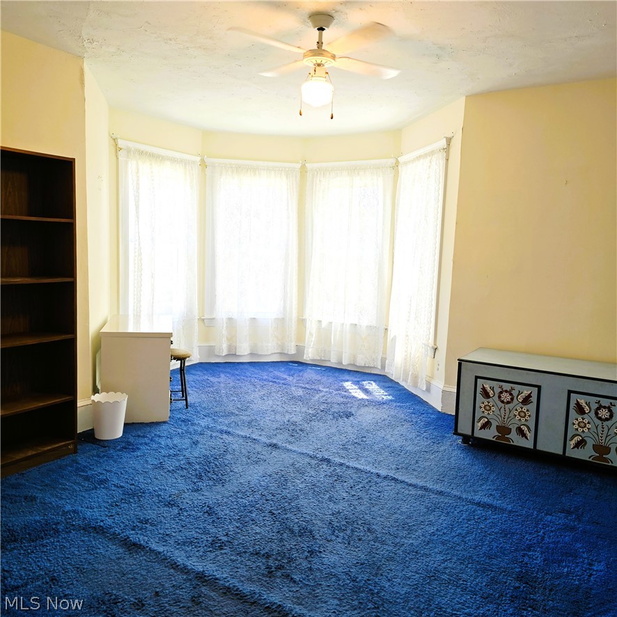 Ezra Nicholsons Grace Ave - Residential