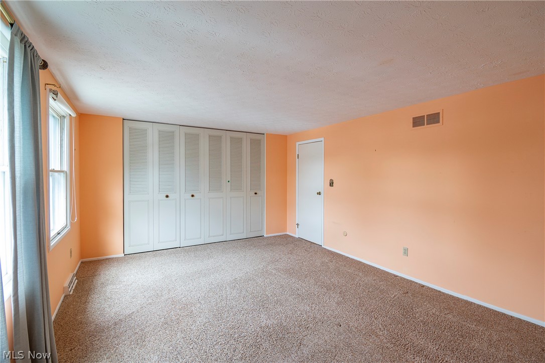 Huntington Park Condo - Residential
