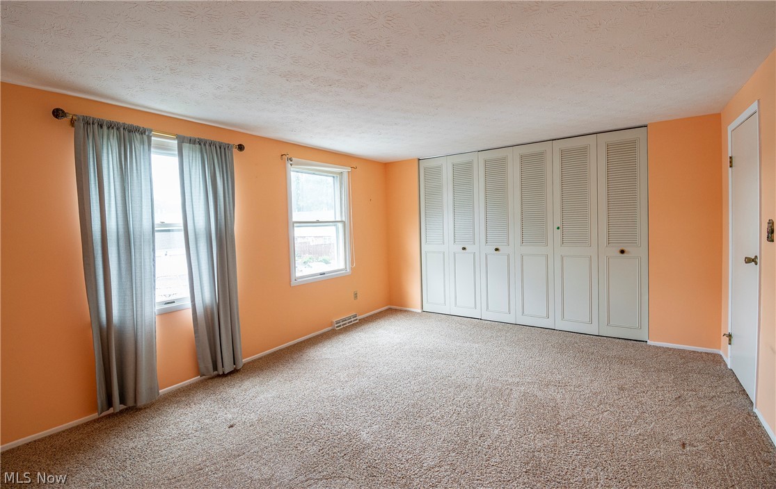 Huntington Park Condo - Residential