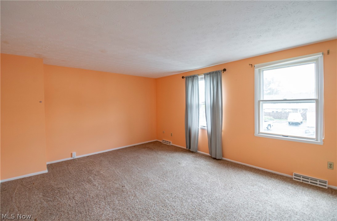 Huntington Park Condo - Residential