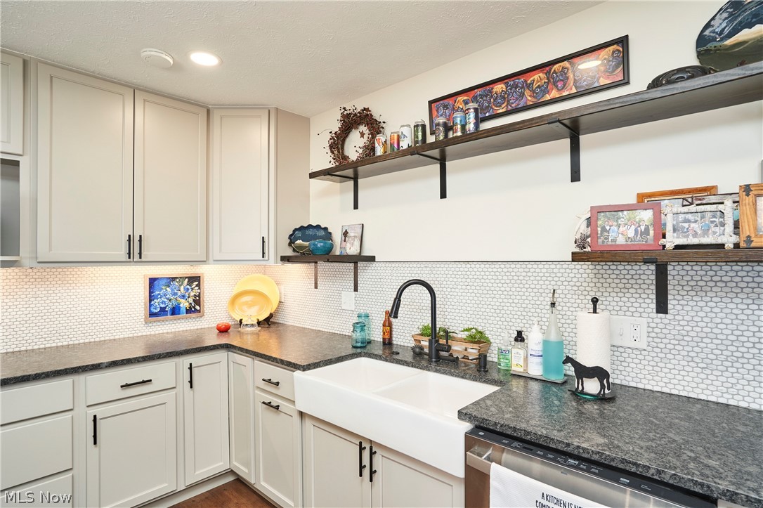 Eagles Chase Condo - Residential