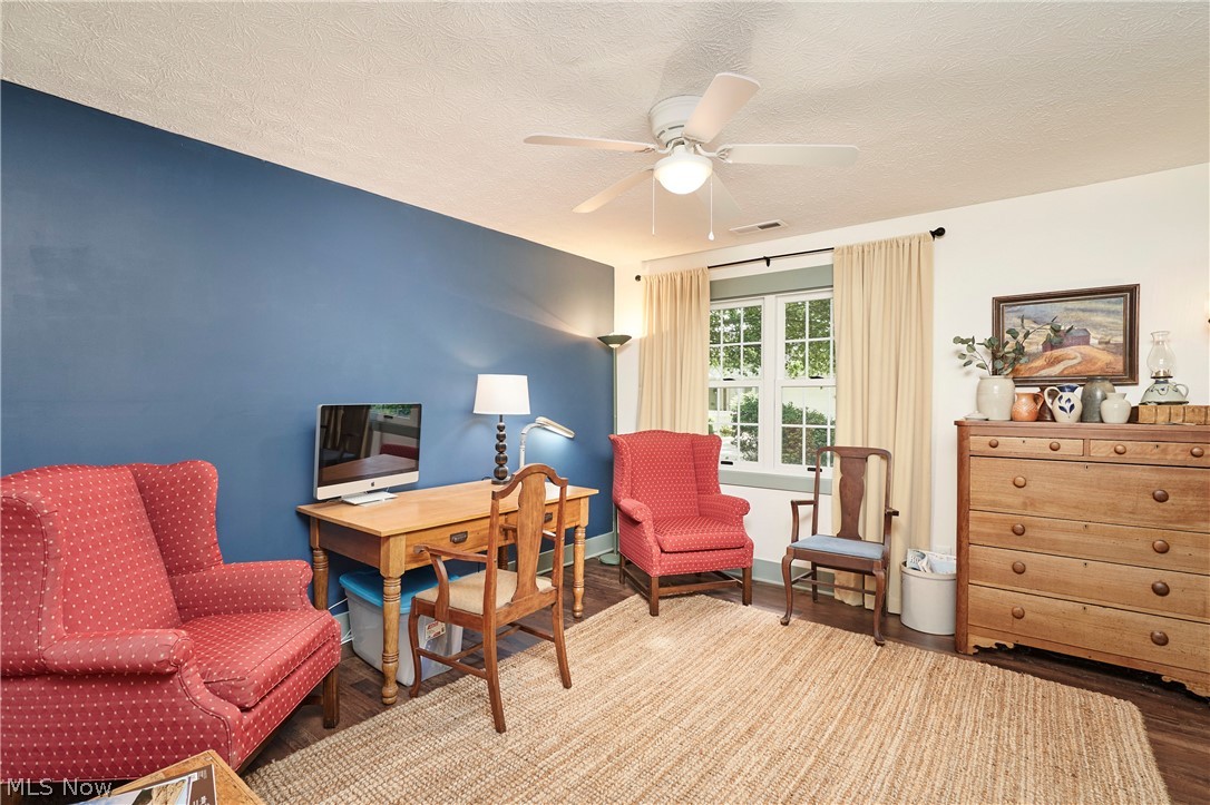 Eagles Chase Condo - Residential