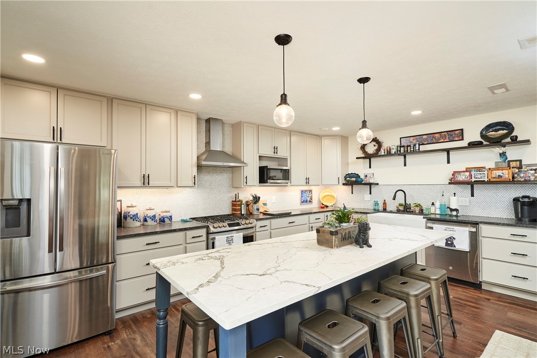 Eagles Chase Condo - Residential