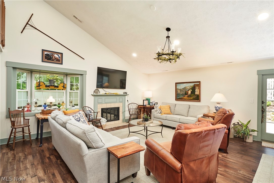 Eagles Chase Condo - Residential