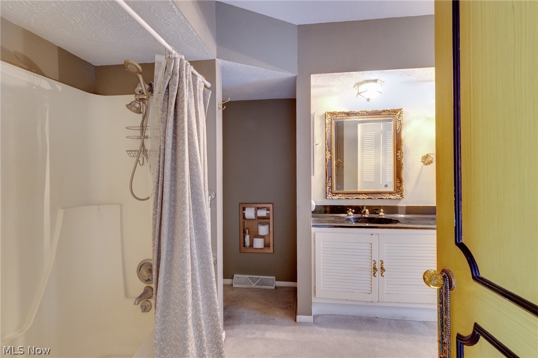 Granger Lake Condo - Residential
