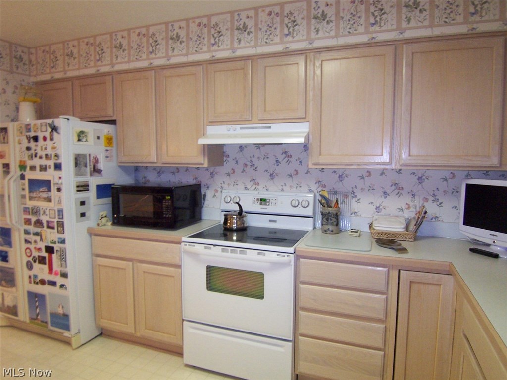 Woodbury Condo - Residential