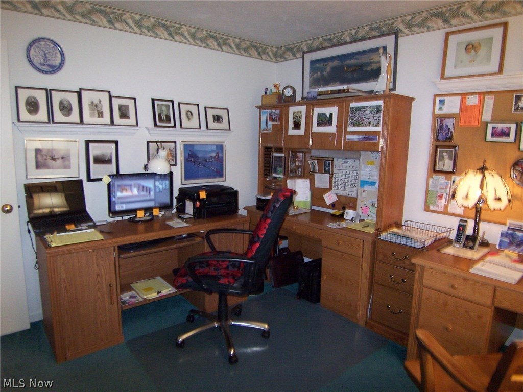 Woodbury Condo - Residential